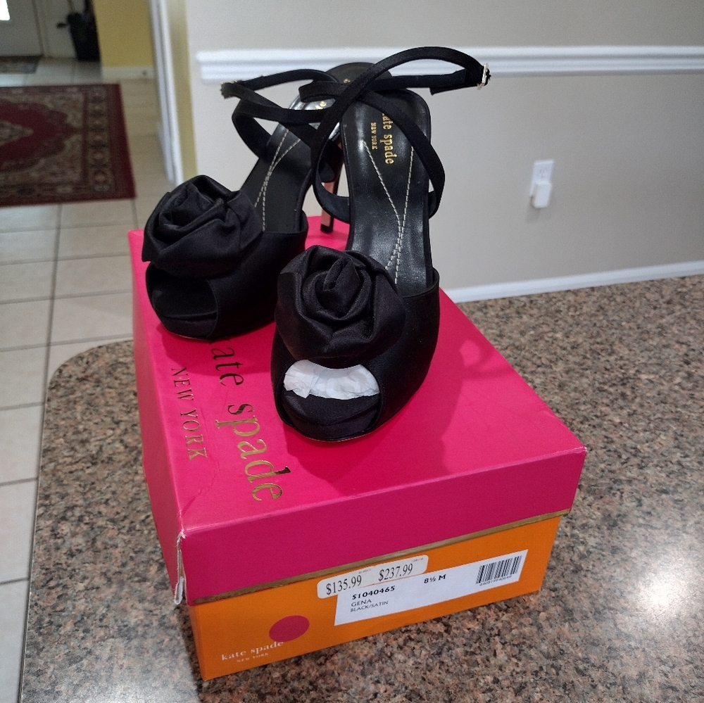 NWT Kate Spade Black Gena Heels Size 8.5
